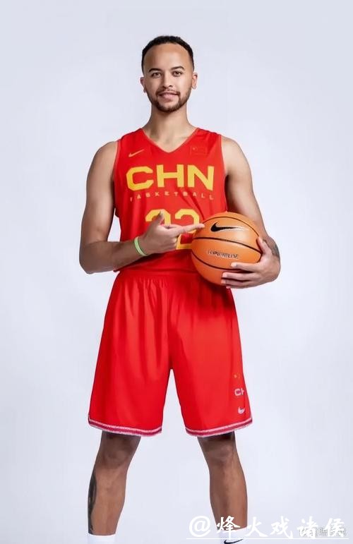 “我的根在中国”——专访中国男篮首位归化球员李凯尔 “我的根在中国”——专访中国男篮首位归化球员李凯尔