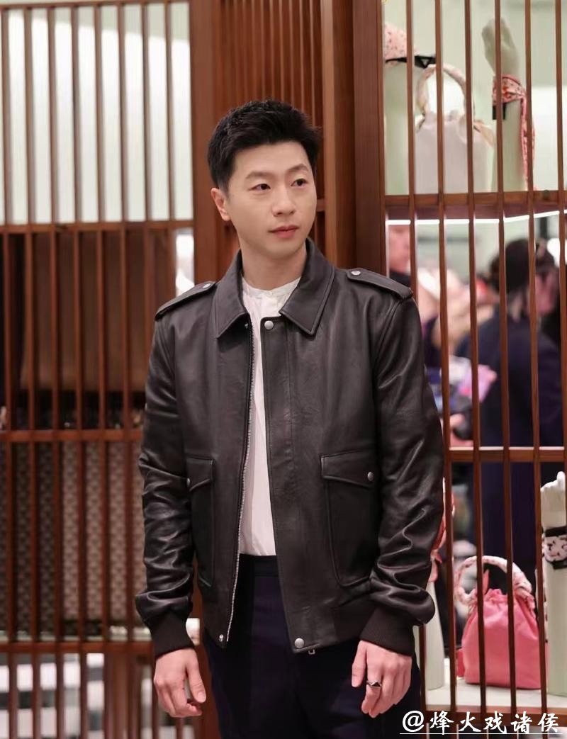 追星马龙，女星曝光，高颜值，身材傲人，成绩出色，曝有马龙联系方式